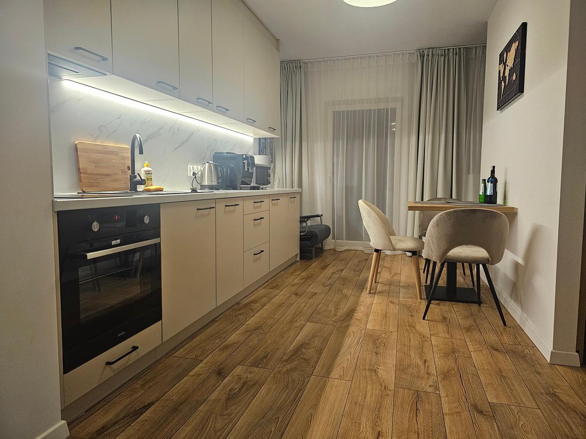 City Sense New Apartments - Main Station And City Center Вроцлав Екстер'єр фото