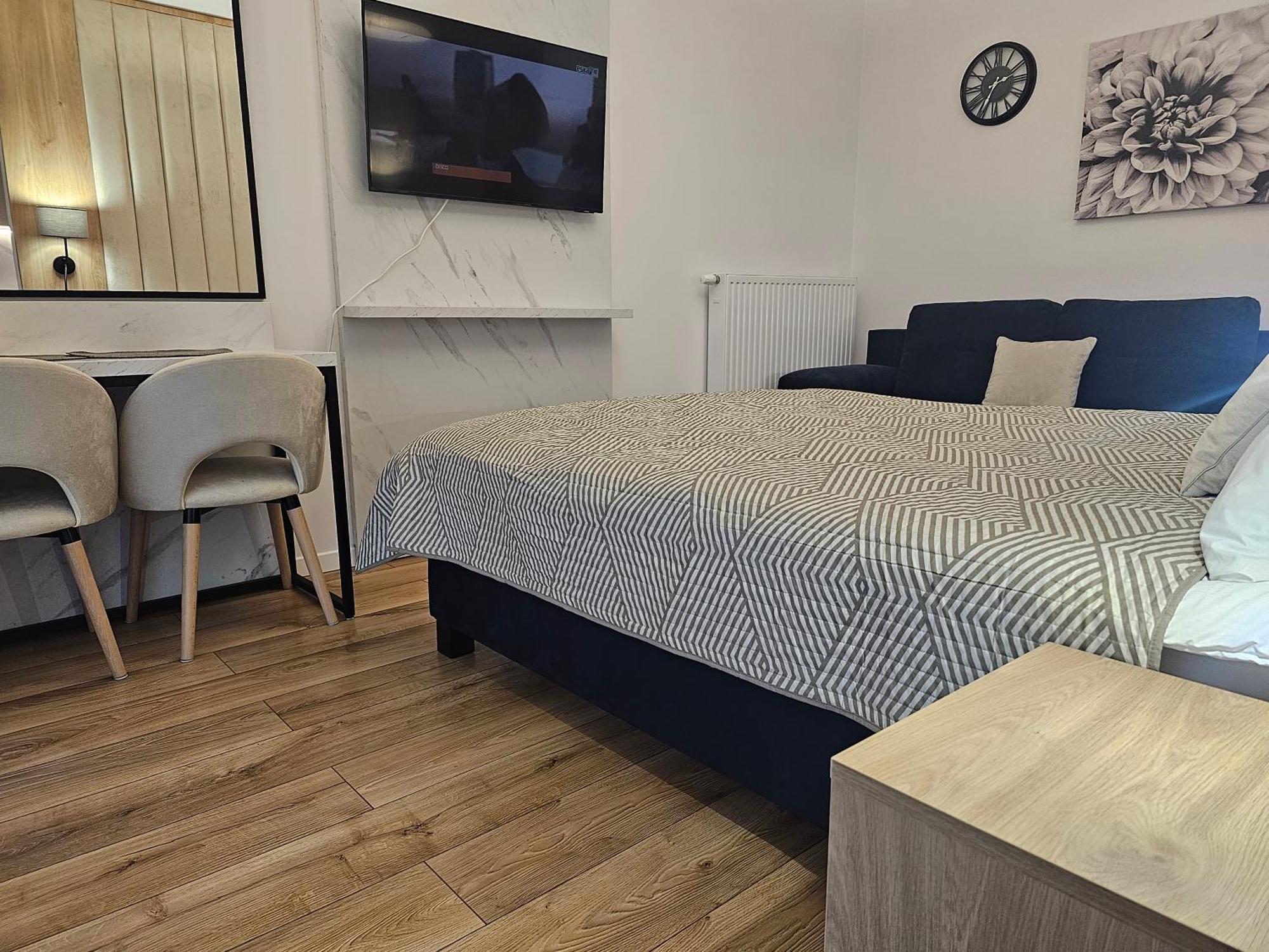 City Sense New Apartments - Main Station And City Center Вроцлав Екстер'єр фото