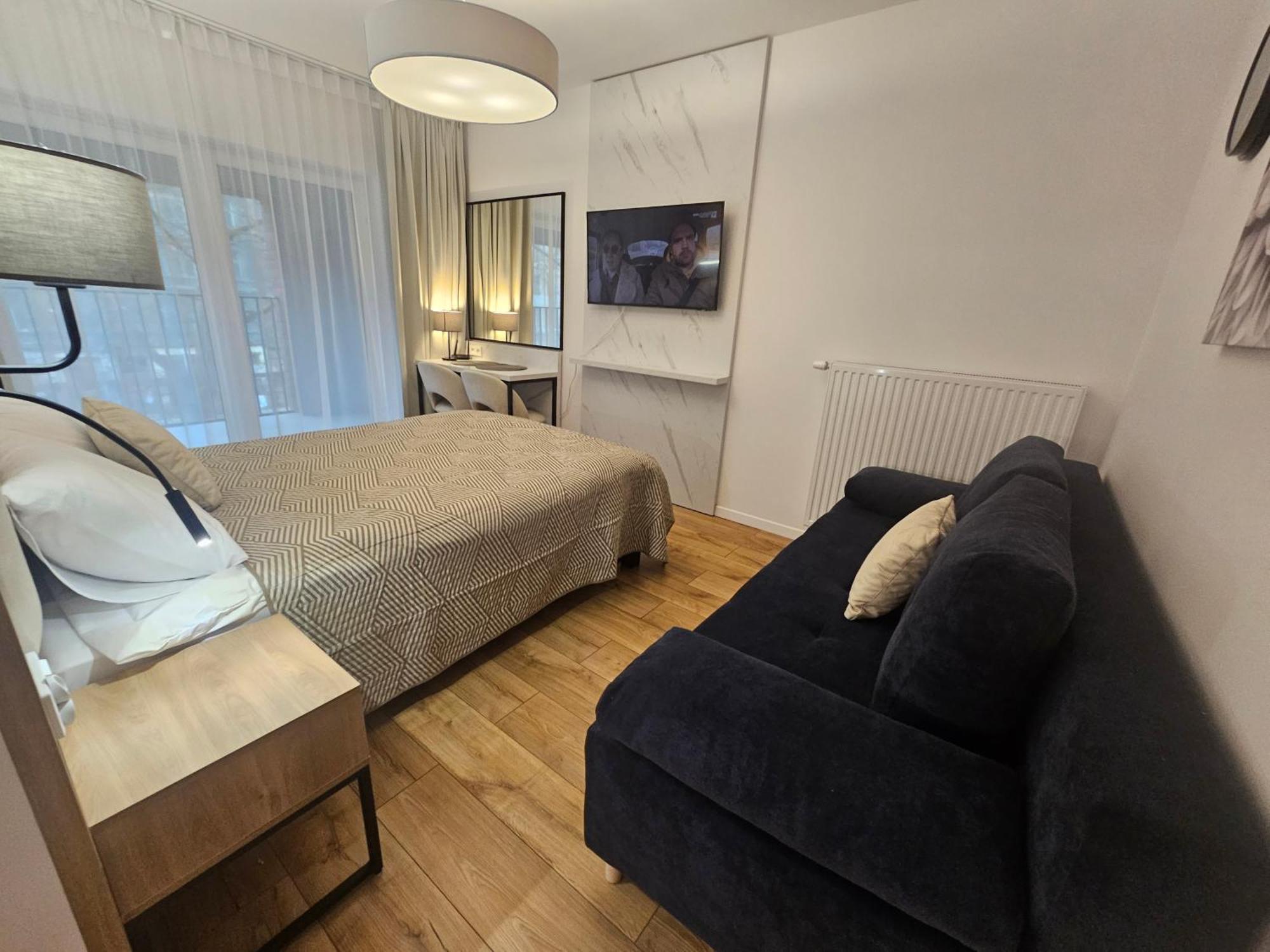 City Sense New Apartments - Main Station And City Center Вроцлав Екстер'єр фото