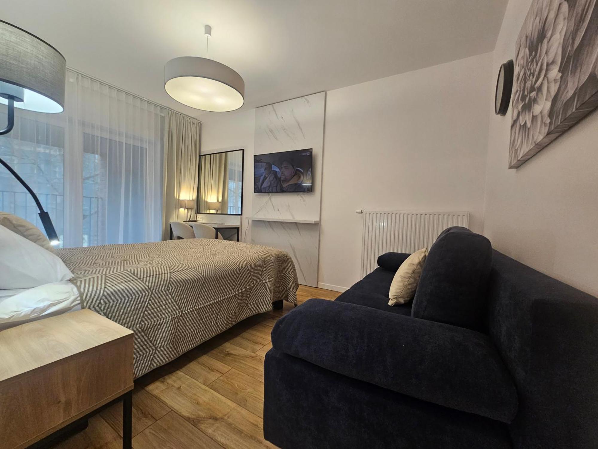 City Sense New Apartments - Main Station And City Center Вроцлав Екстер'єр фото