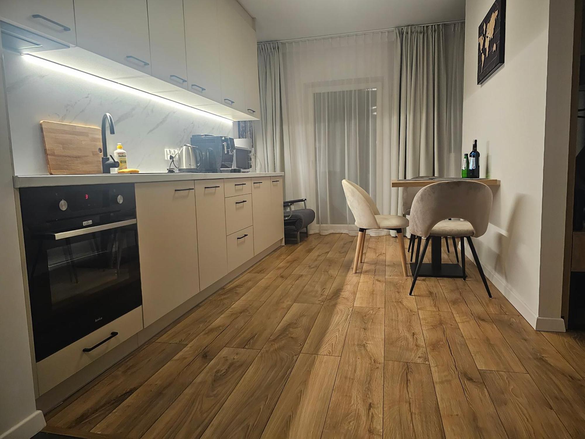 City Sense New Apartments - Main Station And City Center Вроцлав Екстер'єр фото